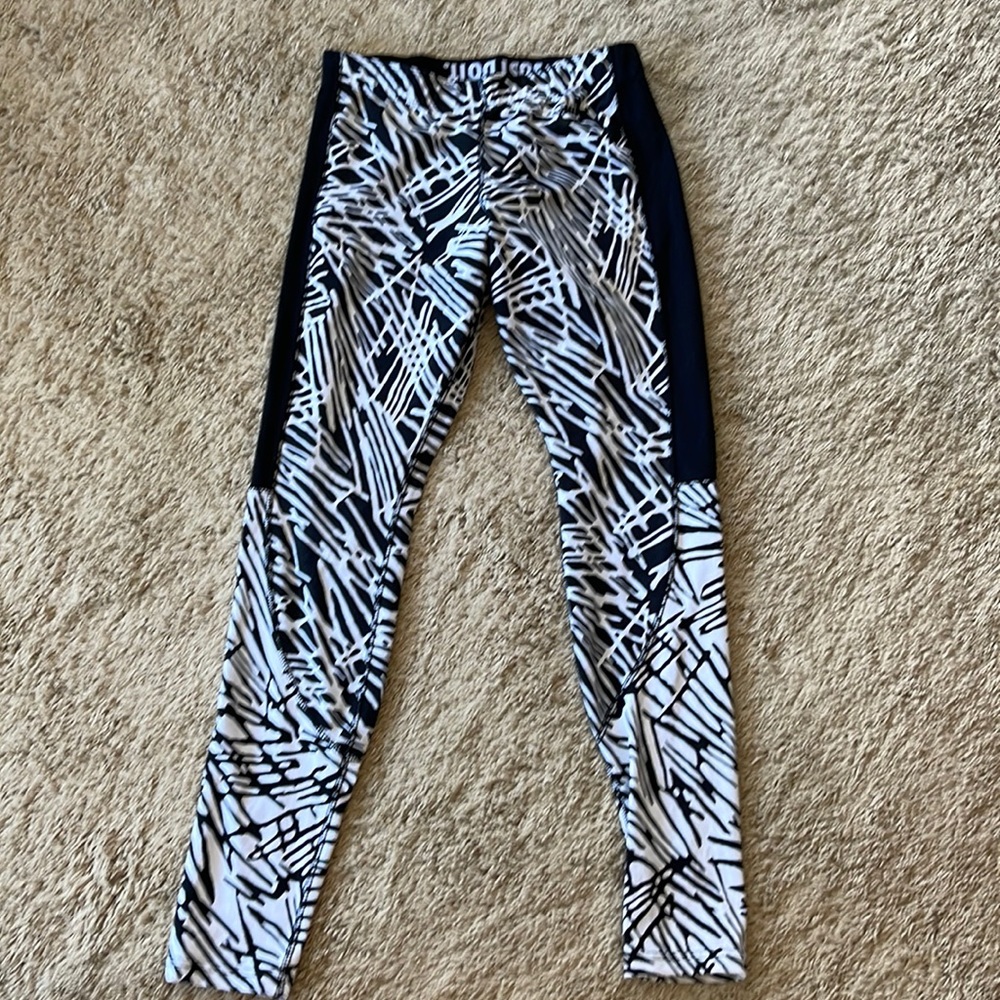 Nike Black White Print Leggings Size Medium